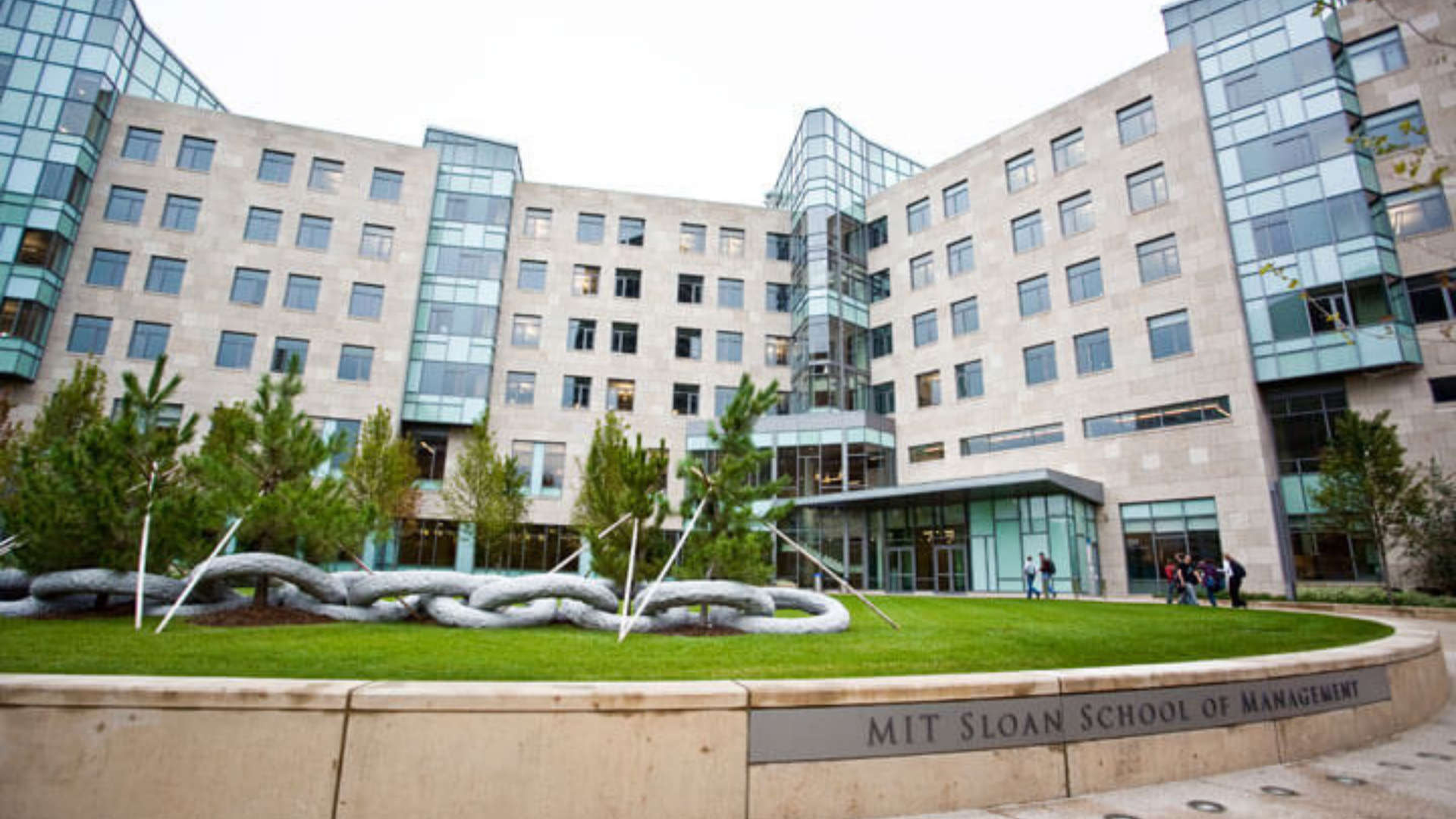 mit-sloan-school-of-management-crackverbal-top-mba-programs-in-the